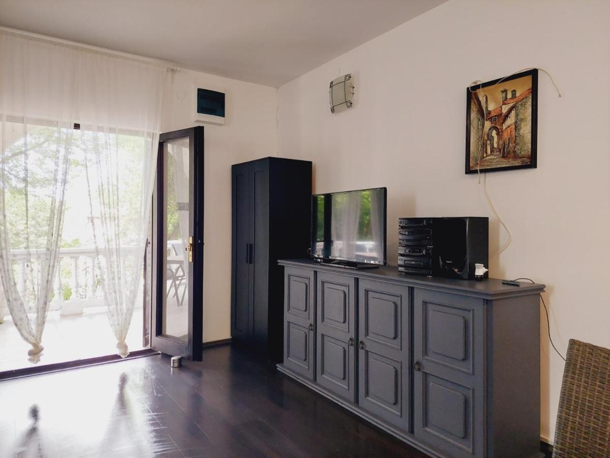 Apartment Rupena Klimno Exteriér fotografie